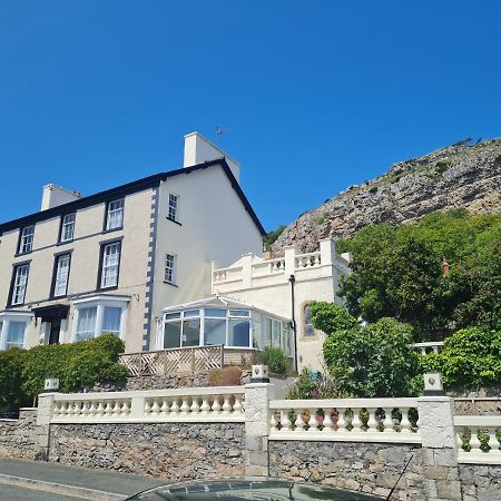 Bed and Breakfast The Chelsea Llandudno Zewnętrze zdjęcie