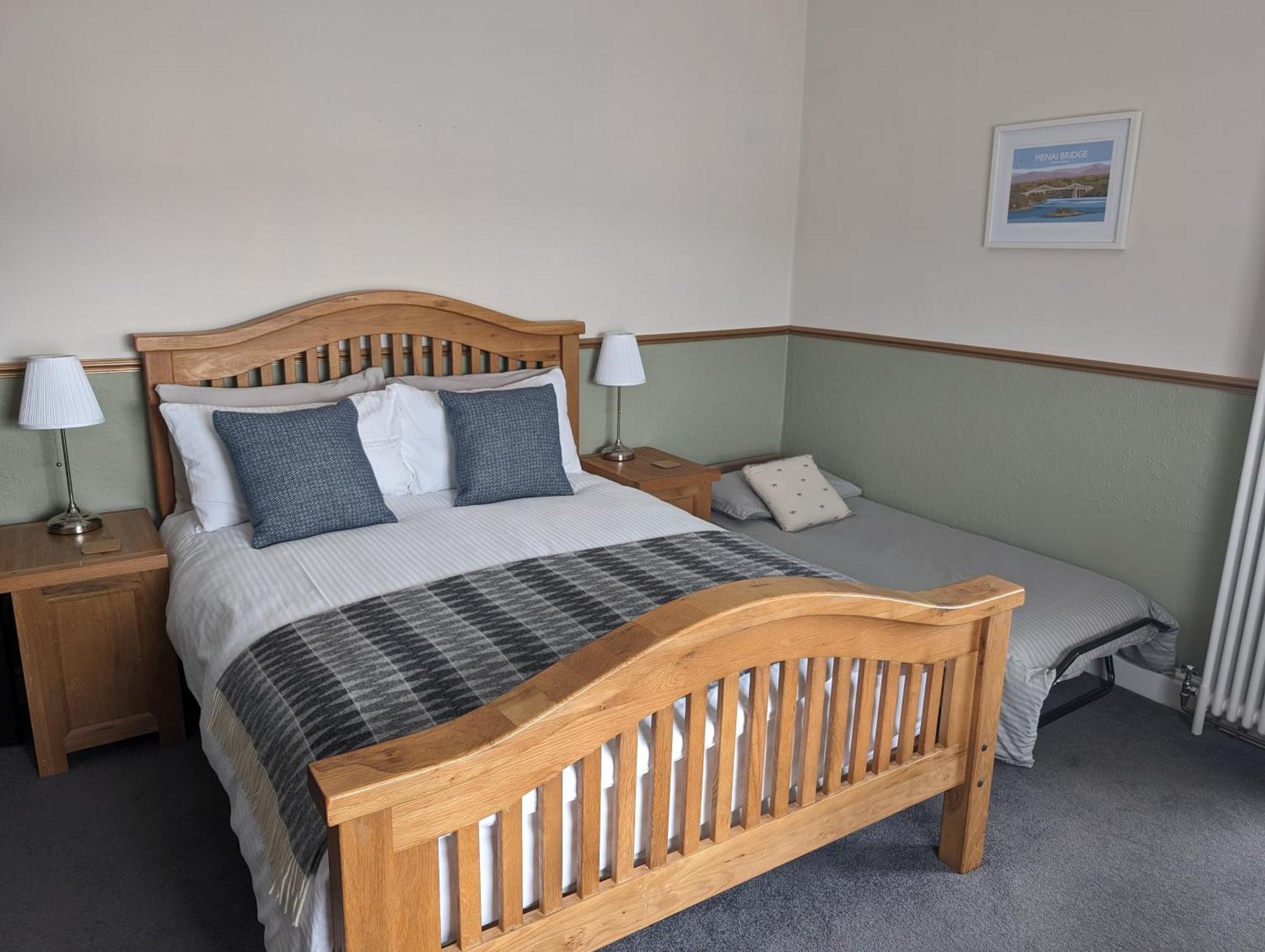 Bed and Breakfast The Chelsea Llandudno Zewnętrze zdjęcie