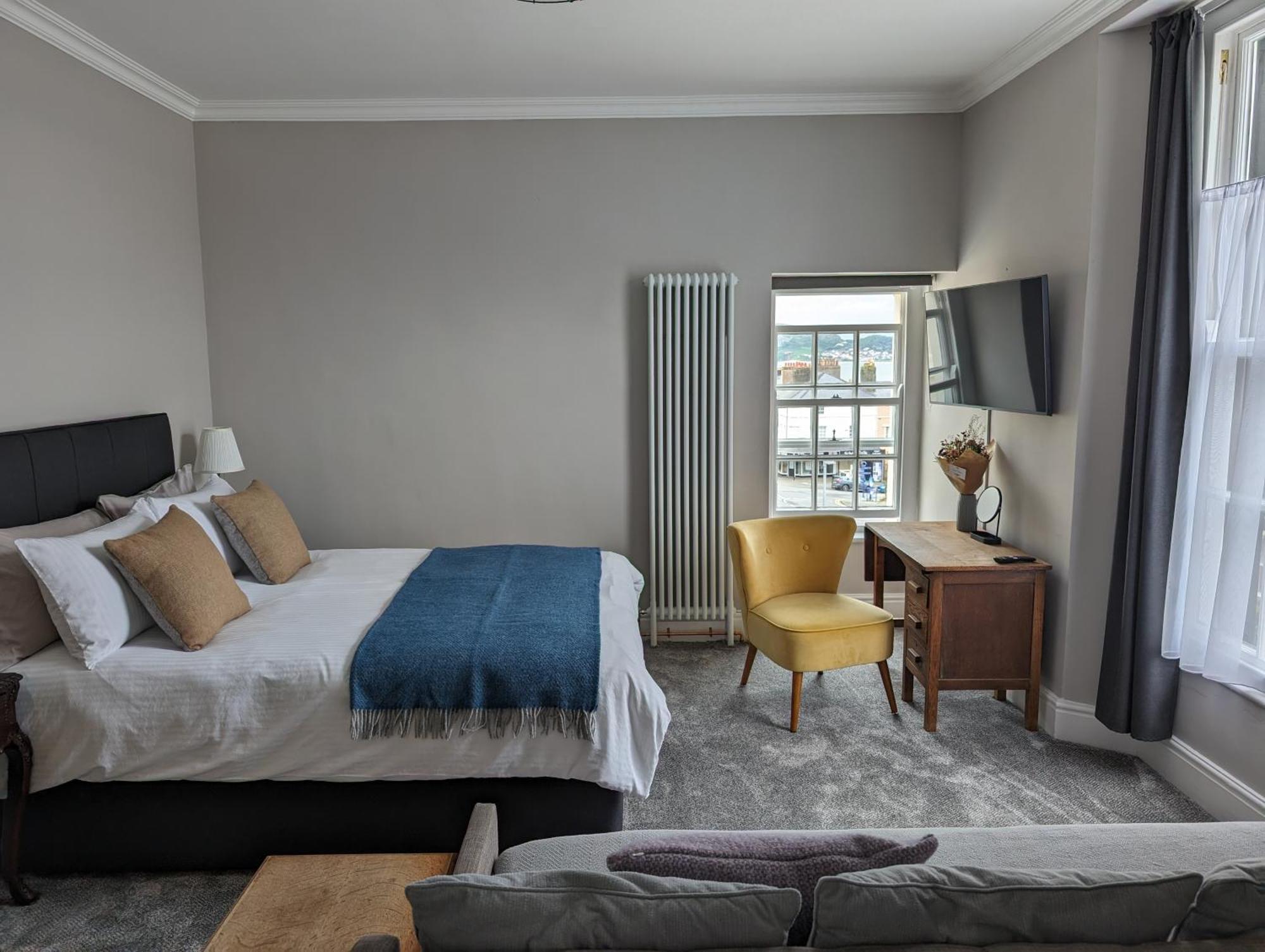Bed and Breakfast The Chelsea Llandudno Zewnętrze zdjęcie