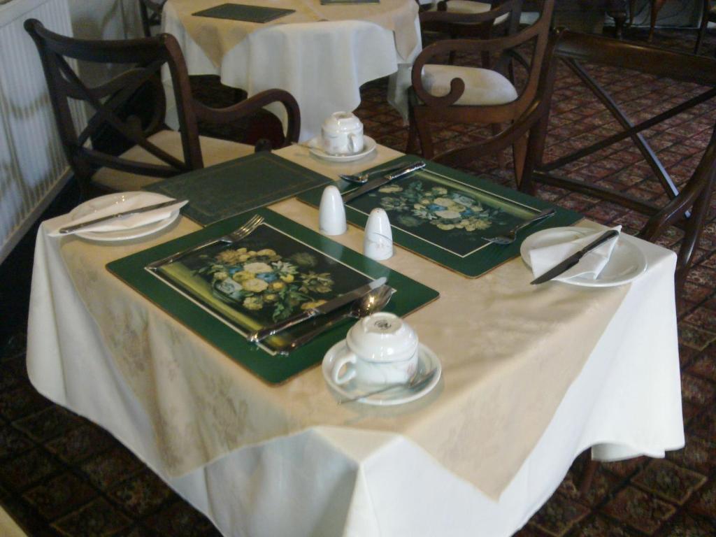 Bed and Breakfast The Chelsea Llandudno Zewnętrze zdjęcie
