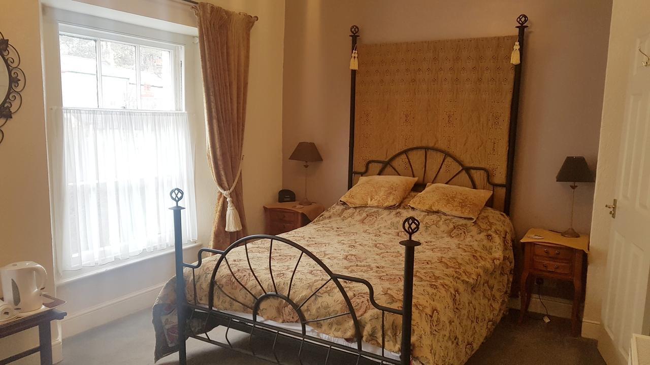 Bed and Breakfast The Chelsea Llandudno Zewnętrze zdjęcie