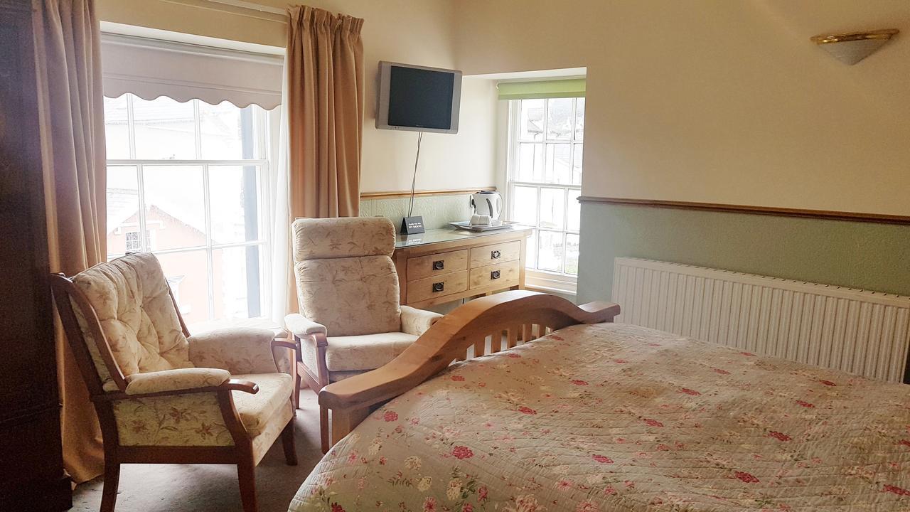 Bed and Breakfast The Chelsea Llandudno Zewnętrze zdjęcie
