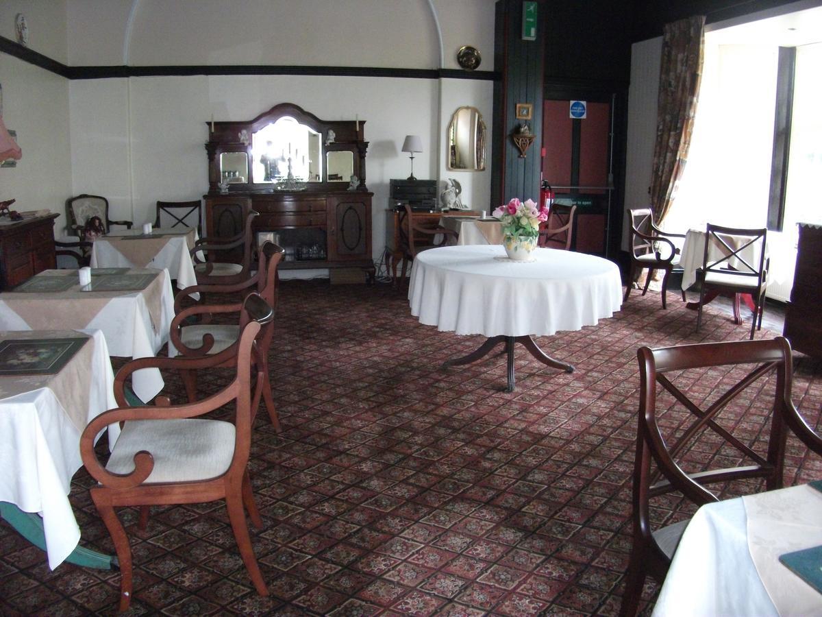 Bed and Breakfast The Chelsea Llandudno Zewnętrze zdjęcie