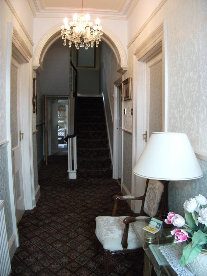 Bed and Breakfast The Chelsea Llandudno Zewnętrze zdjęcie